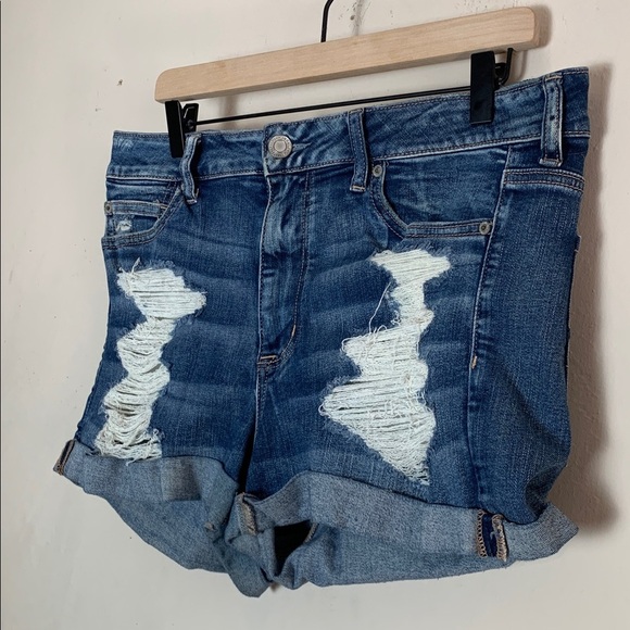 American Eagle Hi-Rise Shortie Distressed Denim Women Shorts Size 14 - Picture 2 of 6